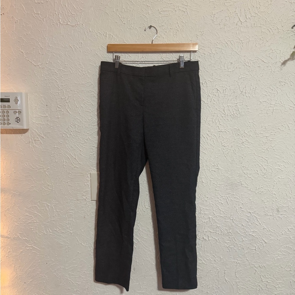 Ann Taylor Dress Pants – Women’s Size 4 – Navy Blue